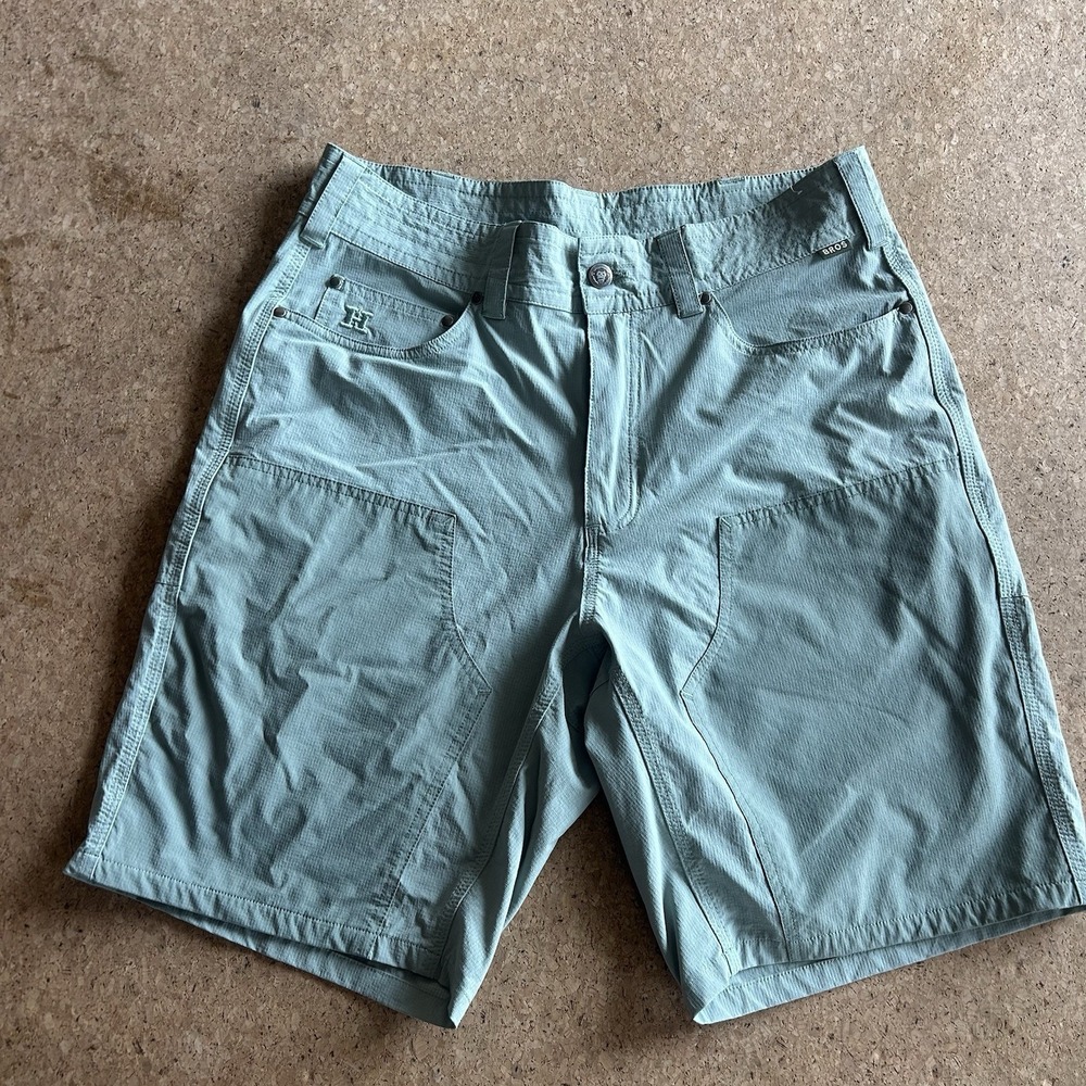Howler Bros Watermans Work Shorts Men's 32 Silver Sage Green Ripstop Utility